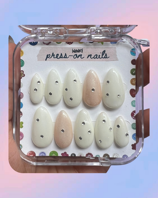 peach + white nails